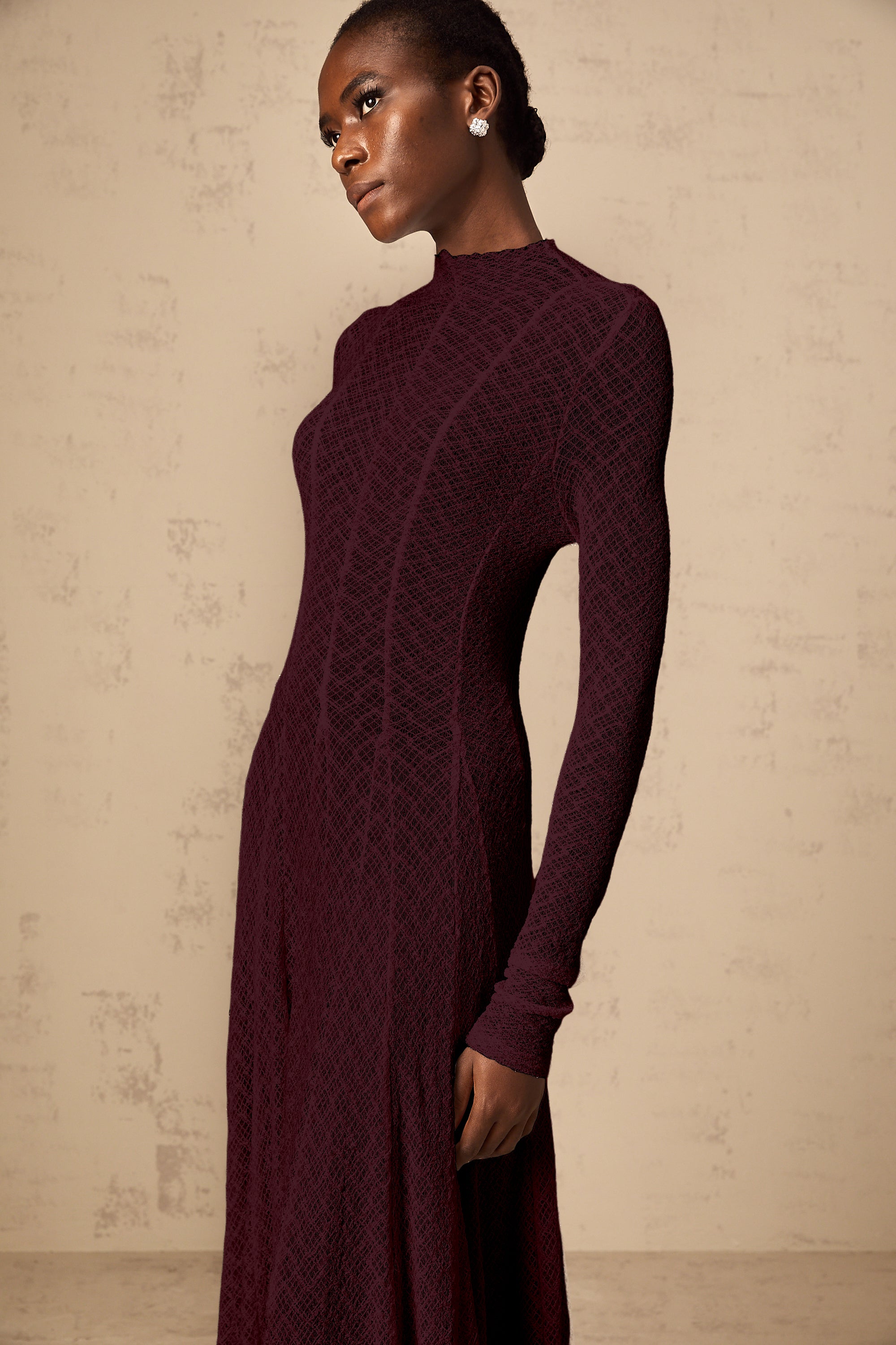 Athena wavy-pattern lace maxi dress in Red (Final Sale-US Only)