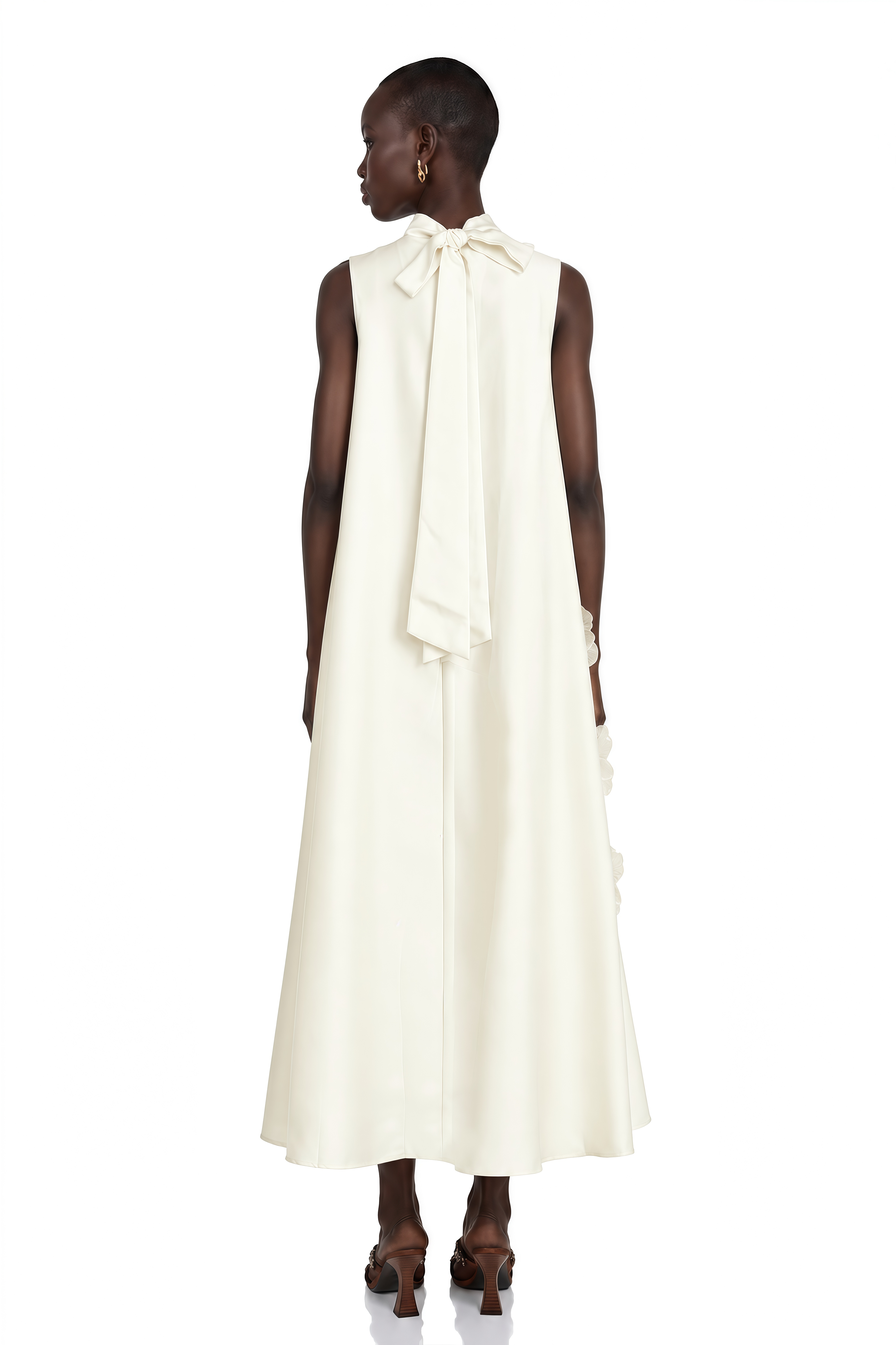 Émilie Sleeveless Floral-Applique Midi Dress in White