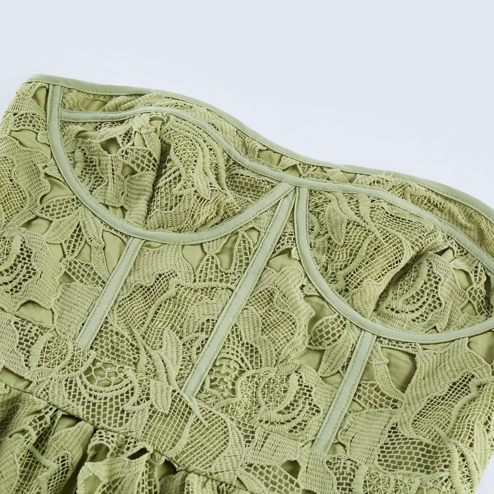 Inès Lace Floral Embroidered Cut-Out Midi Dress in Green