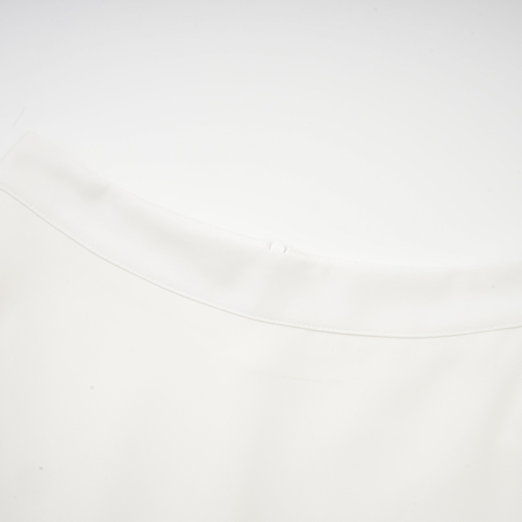 Hilaire White 3D-Petal Top & Skirt Matching Set