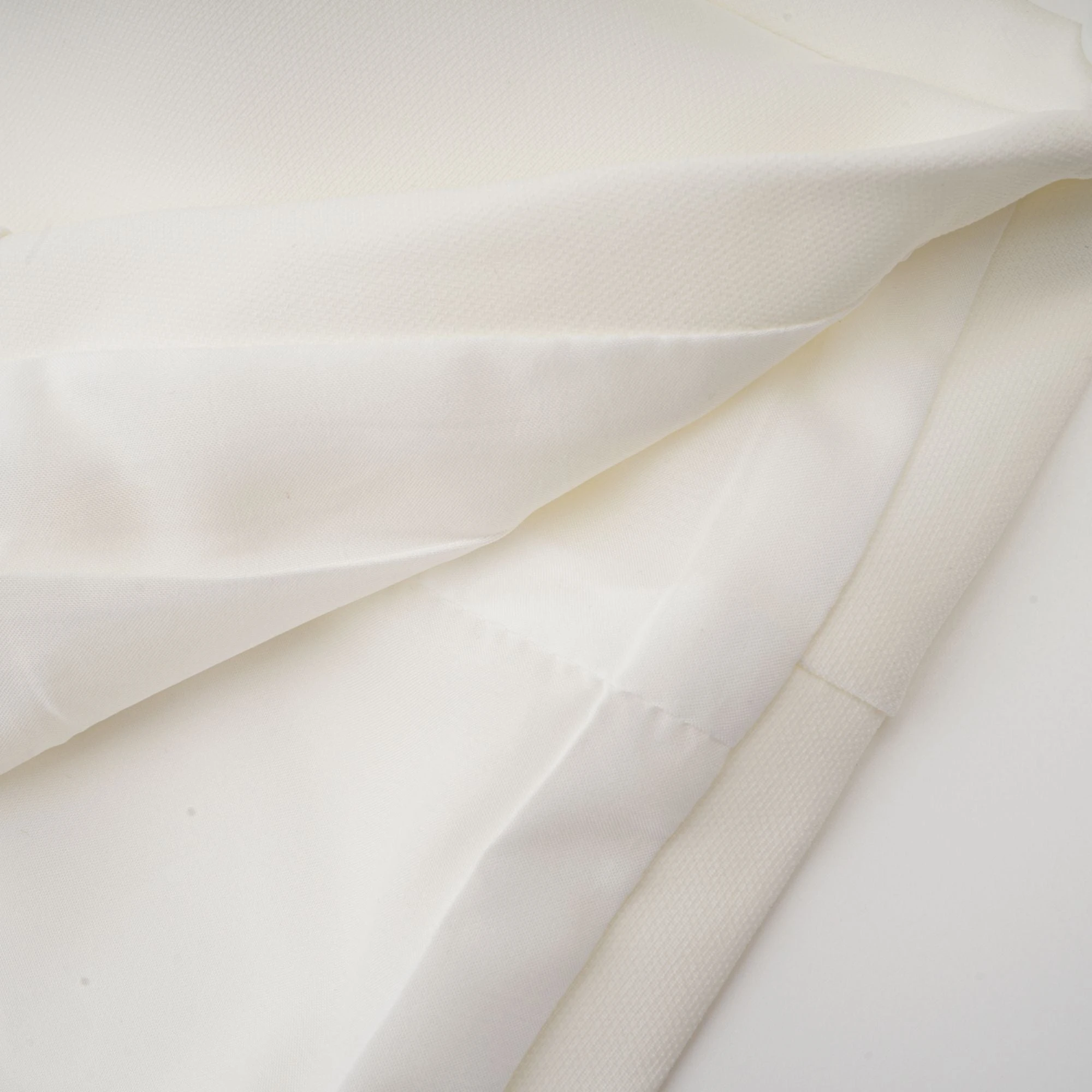 Hilaire White 3D-Petal Top & Skirt Matching Set