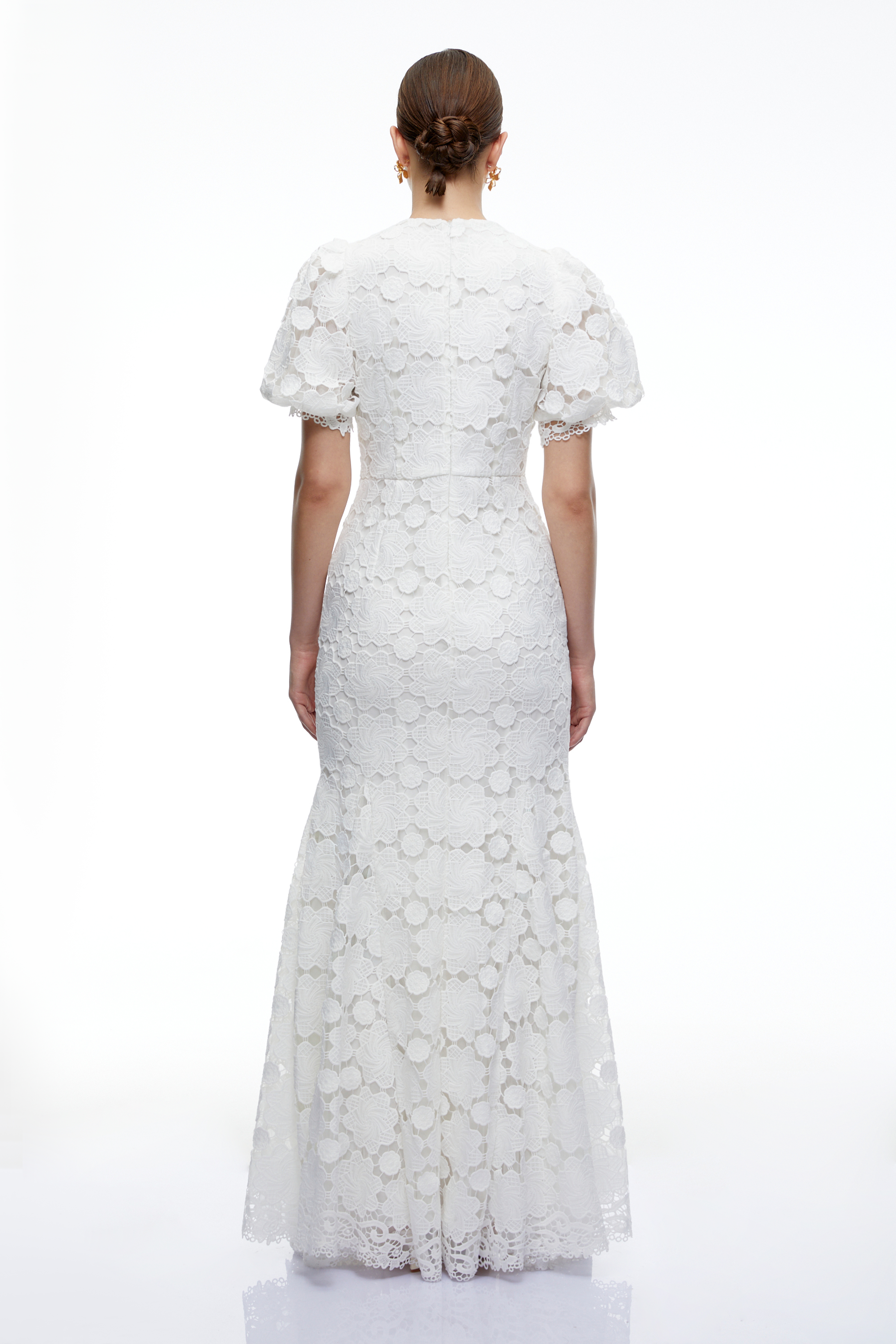 Leonie White Lace Puff Sleeve Maxi Dress
