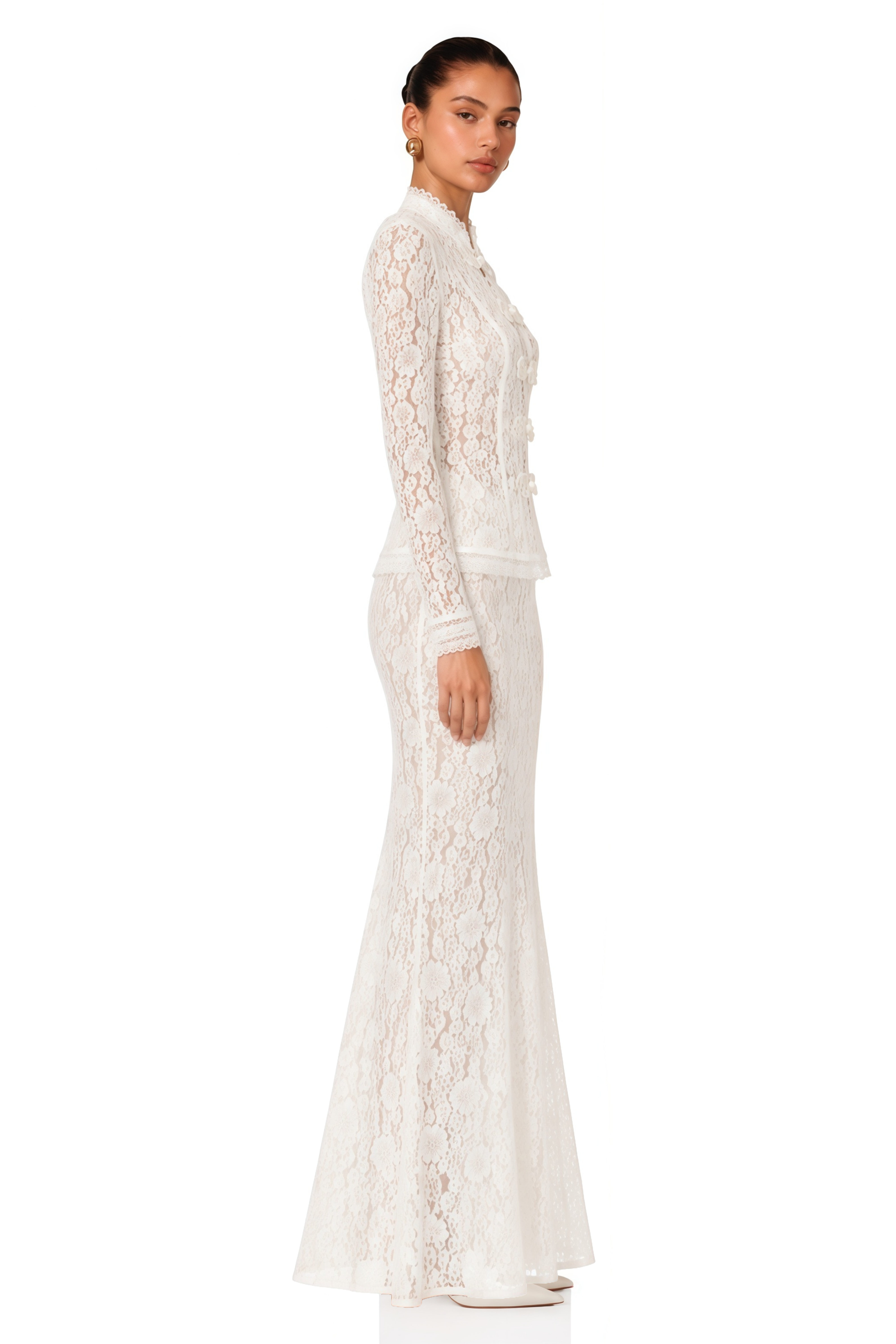 Xquic White Floral Lace Crochet Blouse & Skirt Set